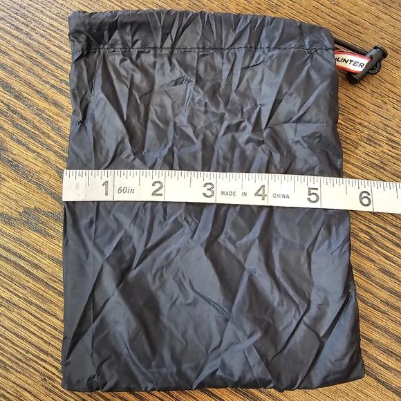 Hunter 5.5"×7" Drawstring Pouch - Picture 4 of 4